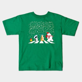 Bear Cat Dog Duck Cross The Road-Cute Xmas Gift Kids T-Shirt